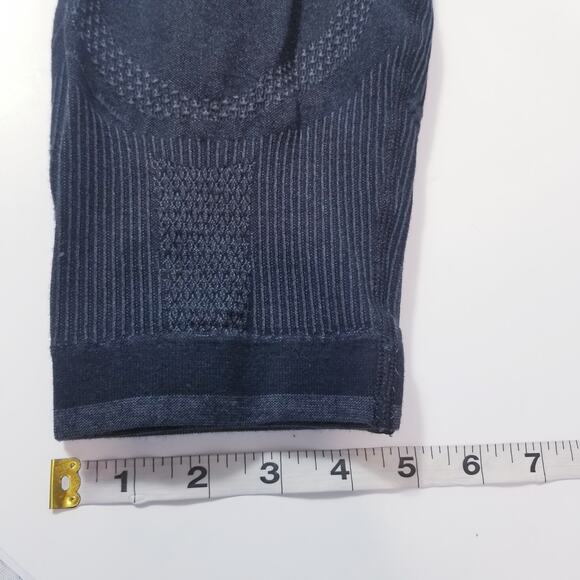 Loffler Capri Leggings - Picture 8 of 12